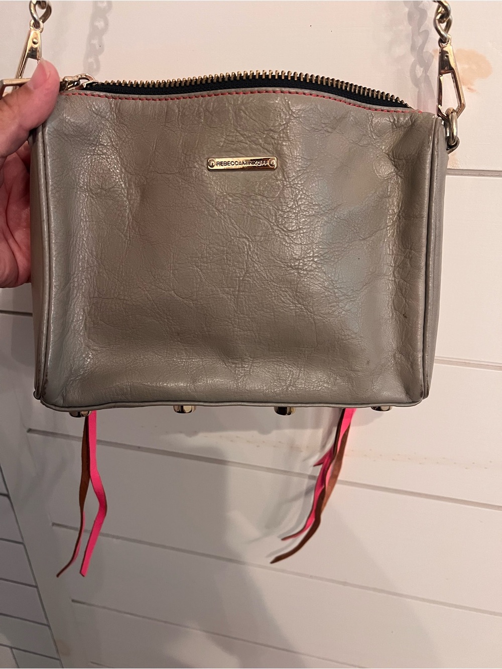 Y2K Women's Hot Pink Crossbody Bag with Chain Strap - Picture 5 of 11